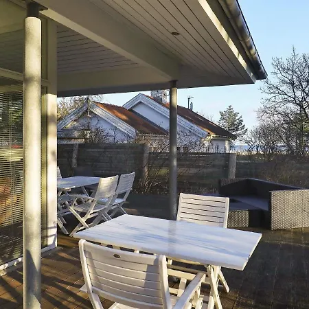 Two-bedroom In 17 Vakantiehuis