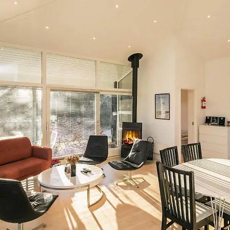 Two-bedroom In 17 Hals